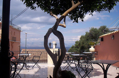 Perama - Photo Attribution: indietravel Perama