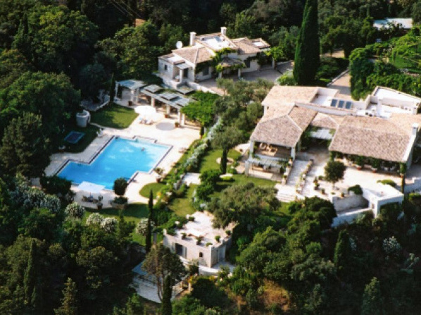 Pontikonisi Villa Sleeps 18 Pool Air Con WiFi